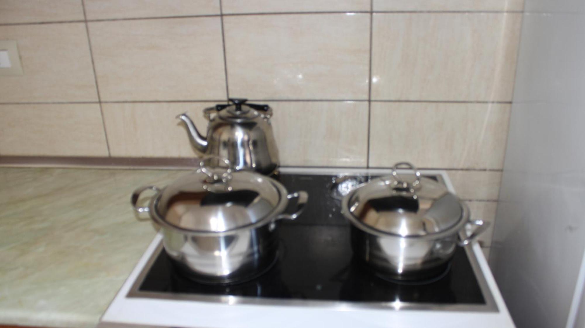 Crew Hostel Tiran Dış mekan fotoğraf
