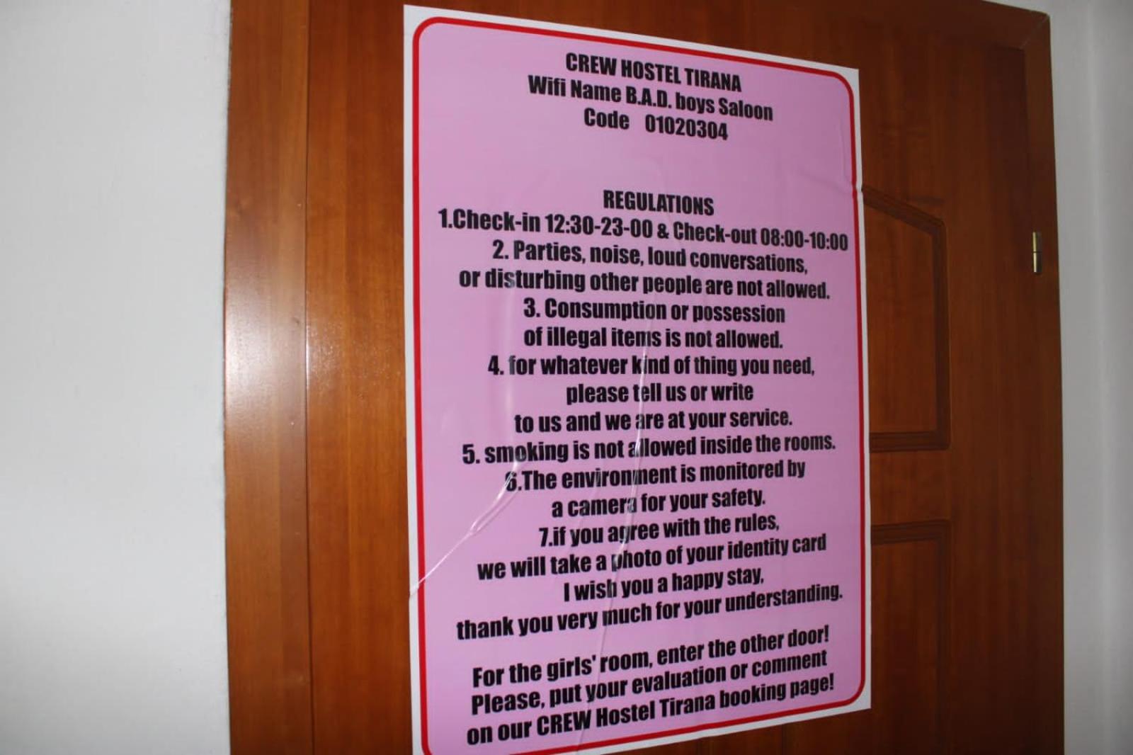 Crew Hostel Tiran Dış mekan fotoğraf
